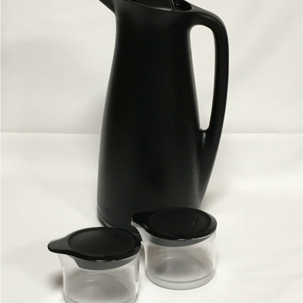 Tupperware Thermotup Thermos Thermo Pitcher Carafe 1 L Hot Cold Coffee Bar